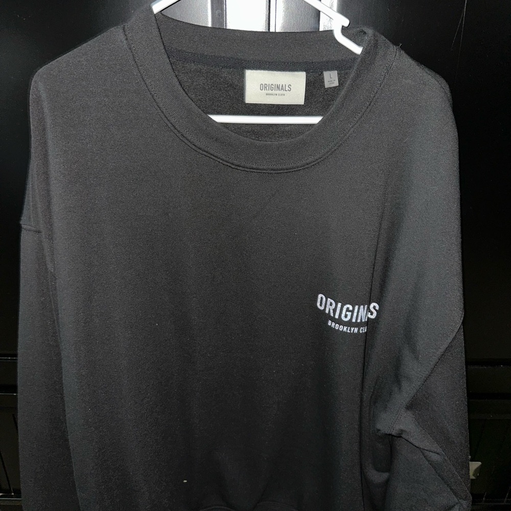 Originals Crew Neck - Size Large